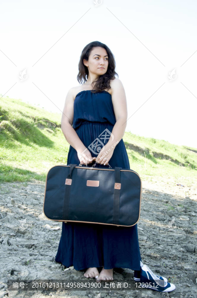 美麗的女人剪影