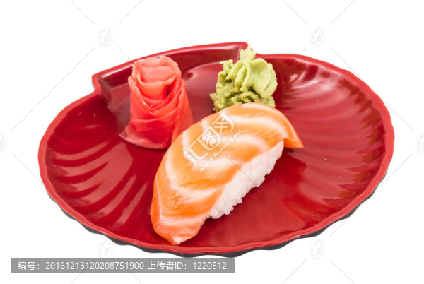 在白色背景的日本壽司三文魚華騎棚拍