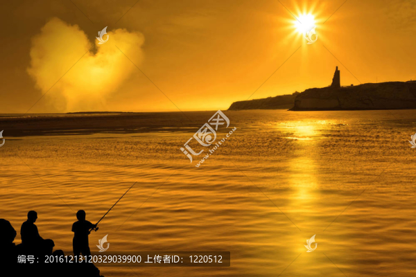 愛爾蘭父子戀釣魚剪影-匯圖網(wǎng) www.fosd68.com 愛爾蘭父子戀釣魚剪影