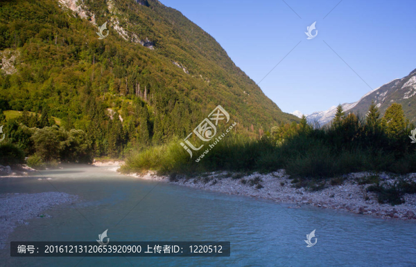 索卡河