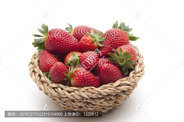 籃子里的紅草莓
