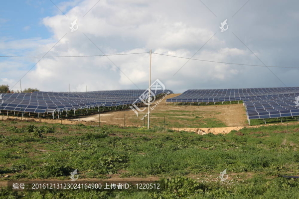 太陽(yáng)能電池板