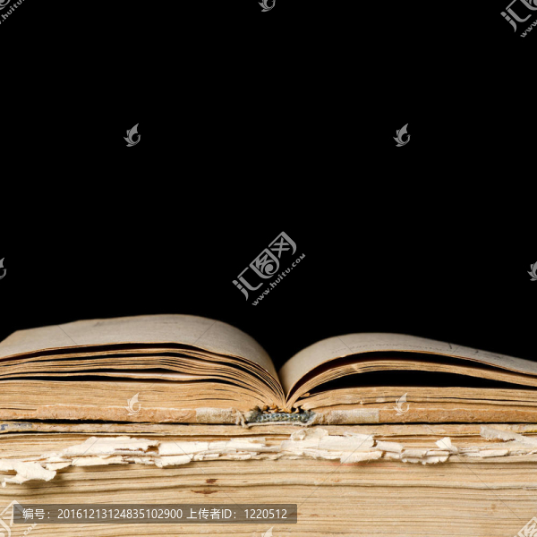 一堆關(guān)于黑色的舊書