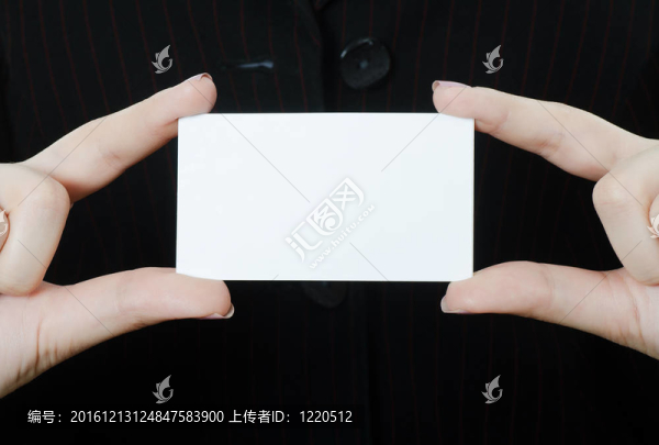 名片上的商業(yè)女性