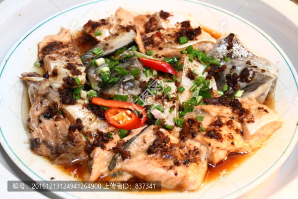 蒸三文魚(yú)頭