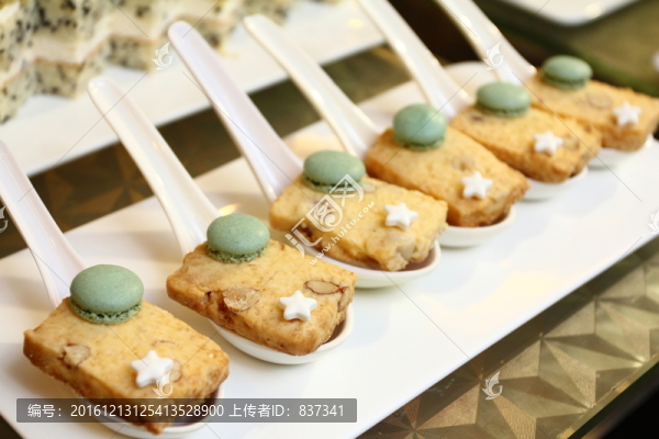糕點(diǎn)