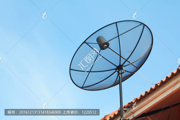 衛(wèi)星天線(xiàn)