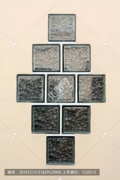 圖案的瓷磚