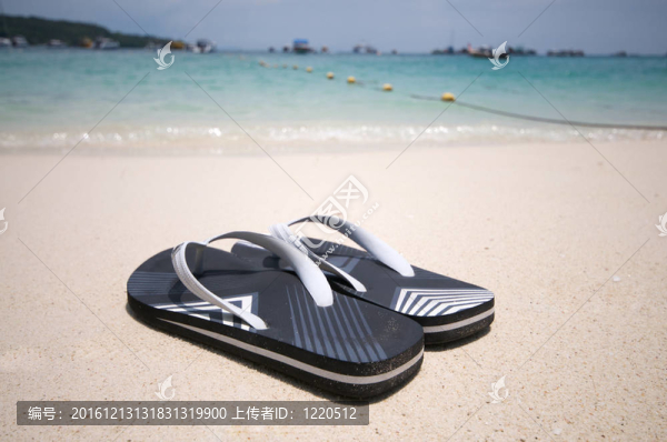 沙灘涼鞋