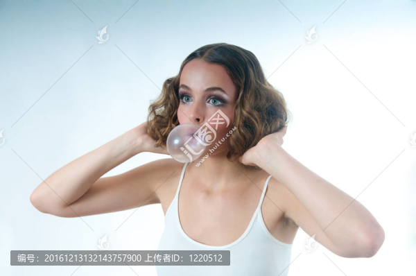 吹大氣泡模型