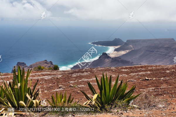 佛得角島上的蒙特維森特島