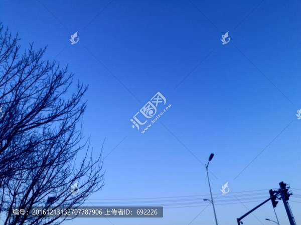 天空