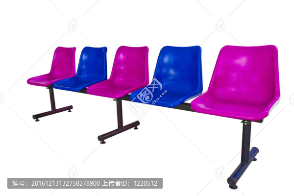 在白色背景上隔離的公共汽車(chē)站的塑料椅子
