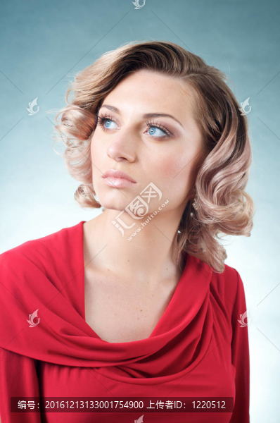 性感金發(fā)白種女人