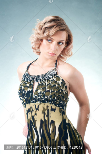 金發(fā)的白種女人
