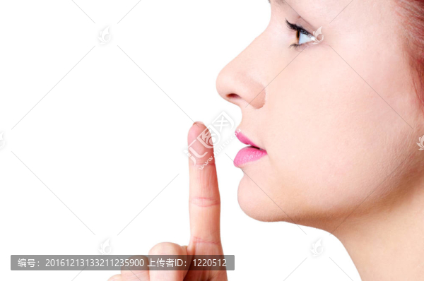 安靜的女人特寫
