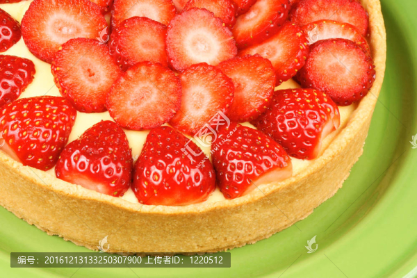 Strawberry和蛋奶凍撻