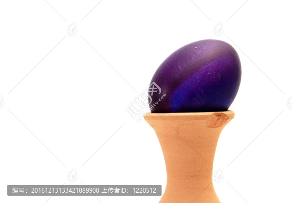 豐富多彩的復(fù)活節(jié)彩蛋和水壺