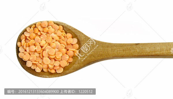 在一個(gè)木勺子扁豆