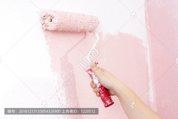 用粉紅色畫墻