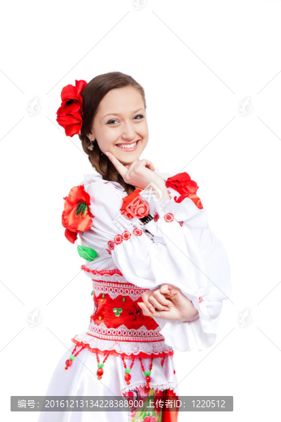 穿傳統(tǒng)衣服的女孩