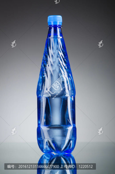 水瓶作為健康飲品的概念