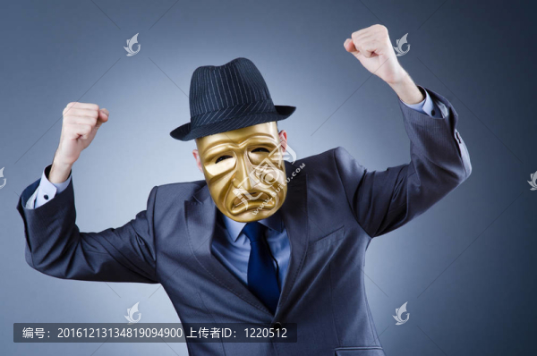 商人用面具掩飾自己的身份