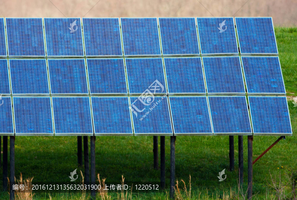太陽(yáng)能電池板