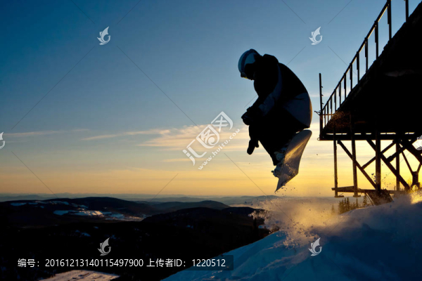自由式滑雪在西伯利亞滑雪