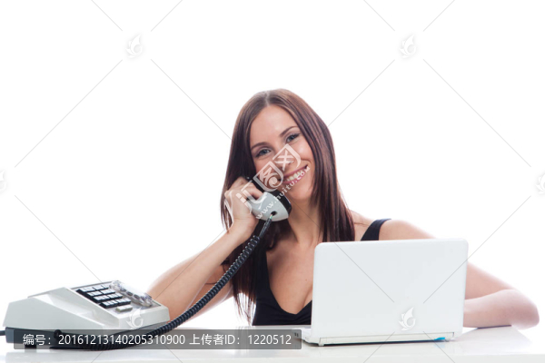 帶著舊手機的秘書女孩