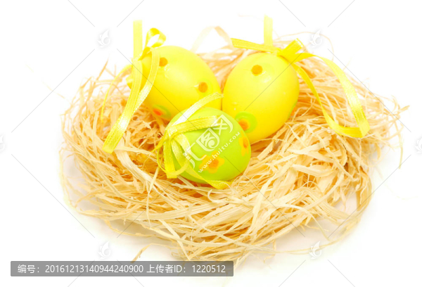 巢中的復(fù)活節(jié)彩蛋
