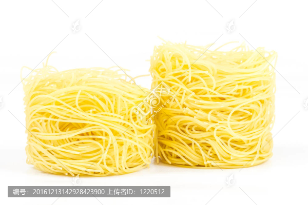 意大利面食面條一部分白色隔離