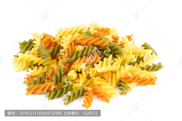煮過的面食螺絲粉不同的顏色；白色背景
