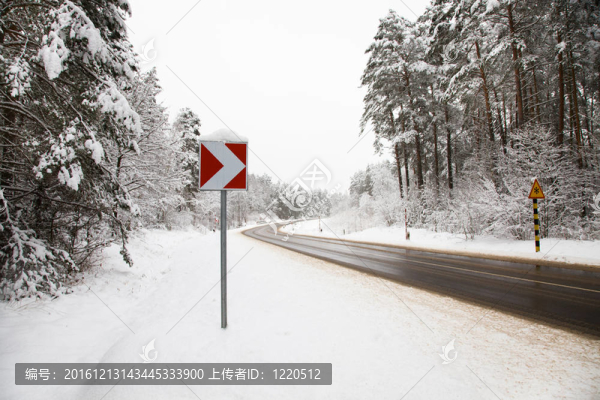 冬天的路