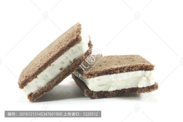 兩個三明治