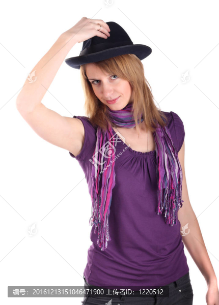 戴帽子的女孩