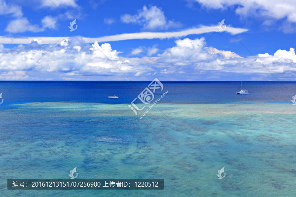 沖繩的海