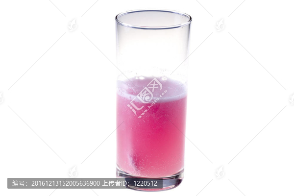 泡騰片粉紅色的飲料