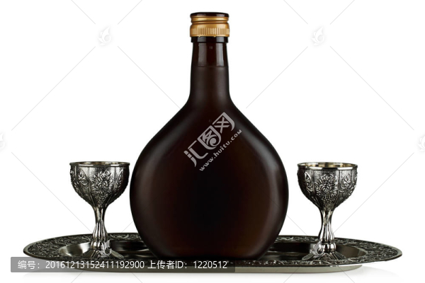 一瓶酒。