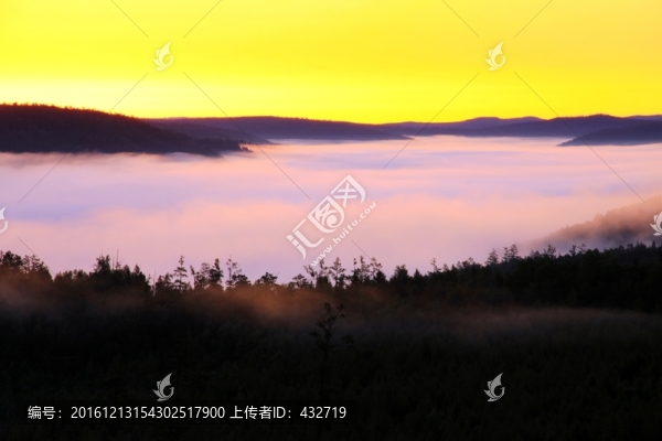 夏季興安嶺云海日出