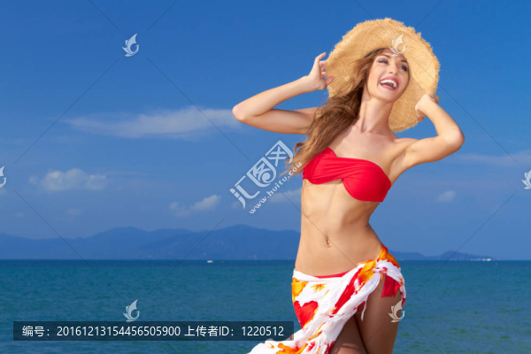 在比基尼婀娜的女人