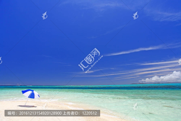 沙灘傘；沖繩；沙灘