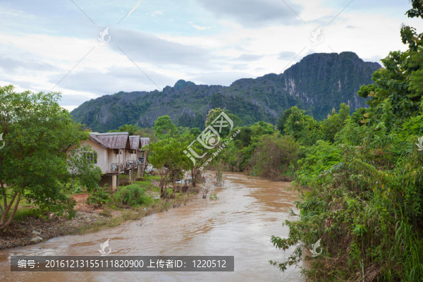村和山