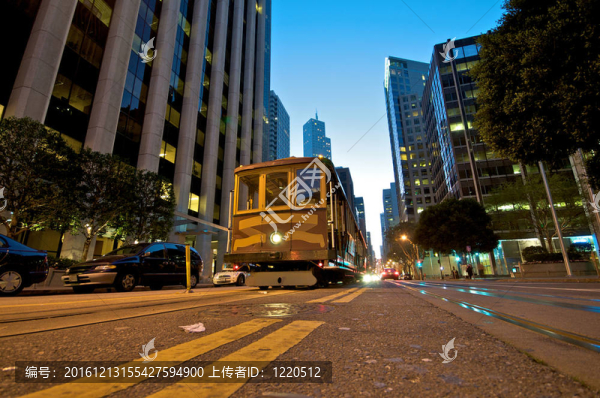 三藩纜車晚報(bào)