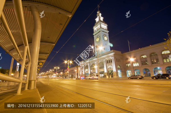 三藩市輪渡大廈在夜晚