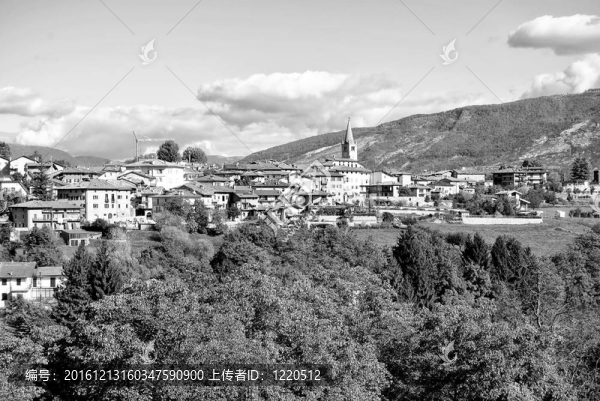 山村