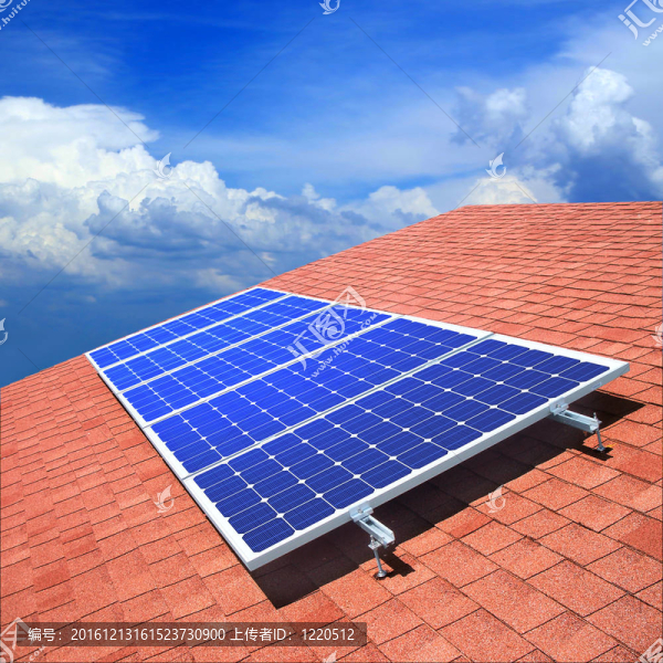 屋頂上的太陽能電池板