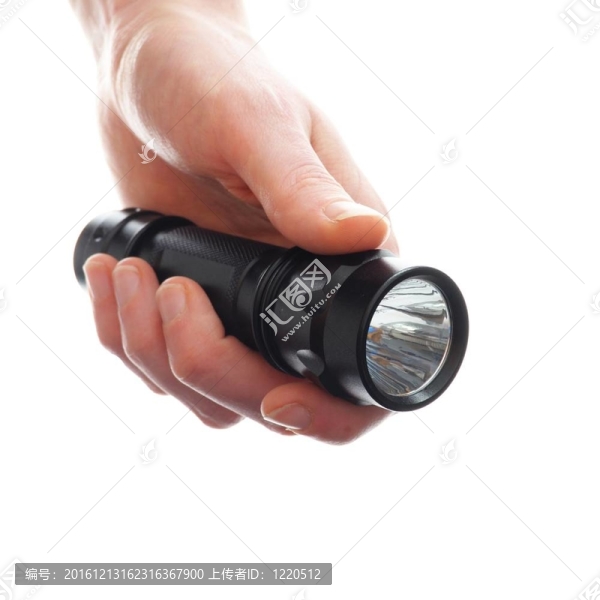 手和手電筒