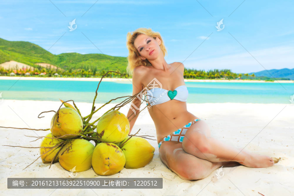 海灘上的女人