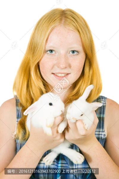 寵物兔女孩